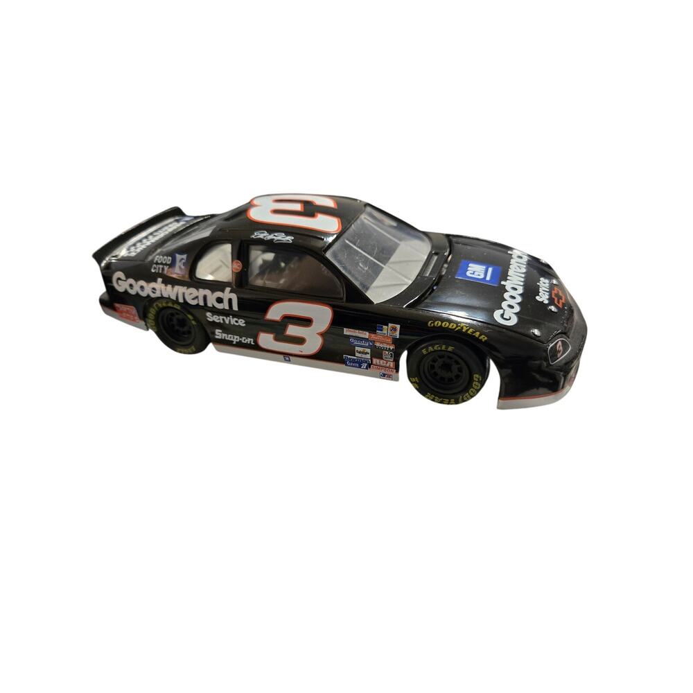 1996 Dale Earnhardt #3 GM Goodwrench Service 1:24 Diecast Intimidator Nascar